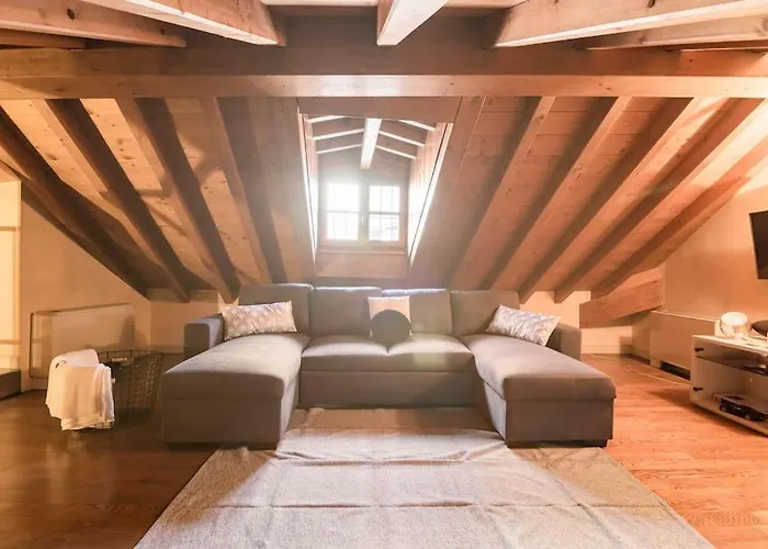 Santa Giuliana Apartment