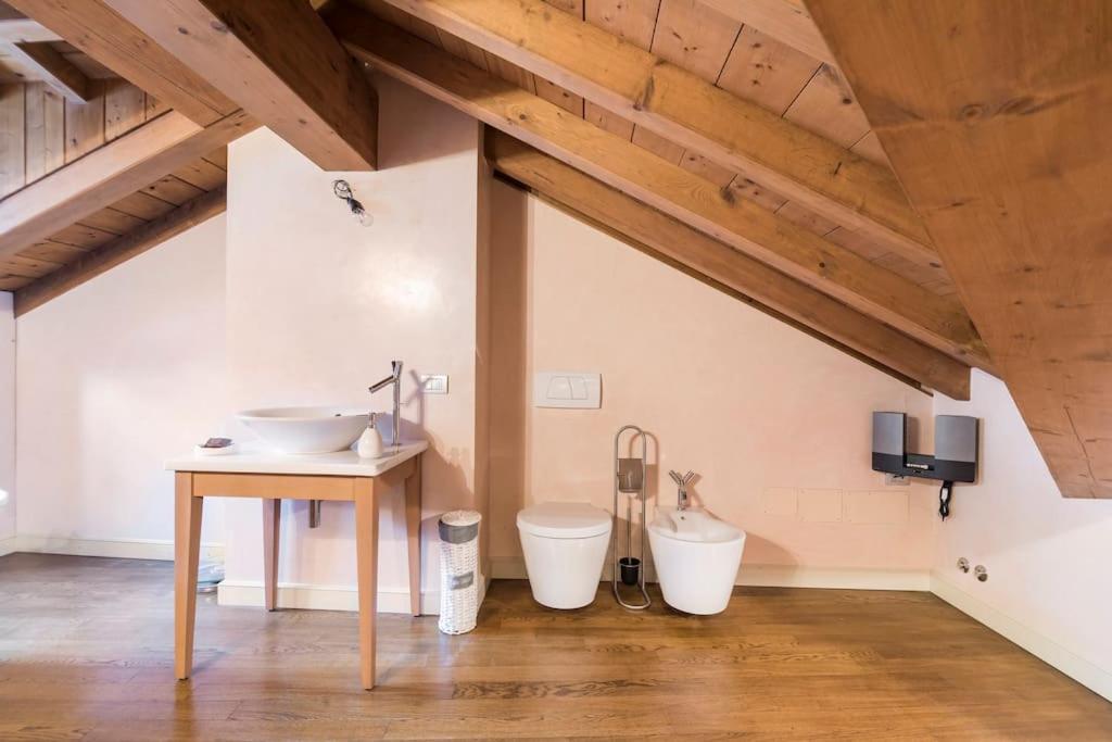 Santa Giuliana Apartment